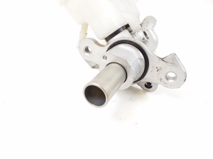 Mercedes Benz B-Class 246 (2011–2017) Brake master cylinder A2464300101 - 5