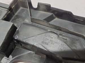 Ford Mustang Mach-E Mach-E (2020–2026) Kapotialune kate LJ8BR021A37AA - 2