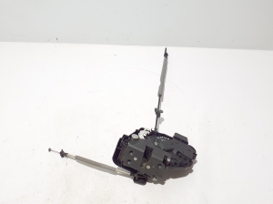 VOLVO XC60 (2008–2017) Rear side door lock 30799325 - 2