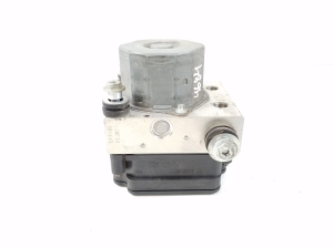 Mercedes Benz B-Class 246 (2011–2017) ABS unit A0004311500 - 3