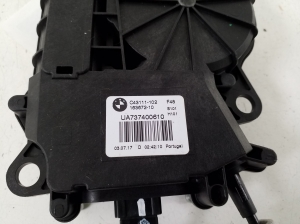 BMW X1 F48 (2015–2022) Trunk lid soft-close actuator 7374006 - 3