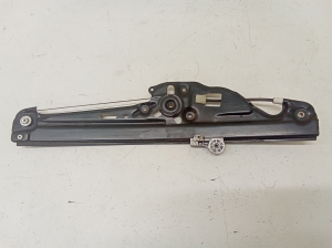 Rear side door window regulator - 7034388
