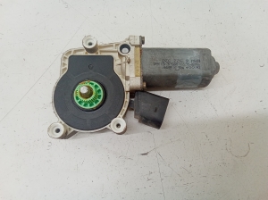 Rear side door window regulator motor - 6922320