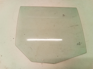 Rear side door glass - 43R