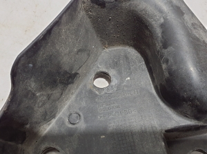 VOLVO XC60 (2008–2017) Front bumper bracket 30764618 - 3