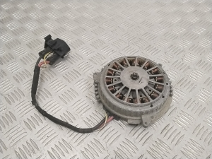 Porsche Cayenne (2010–2017) Kühlerlüftermotor 7P0121203E - 2
