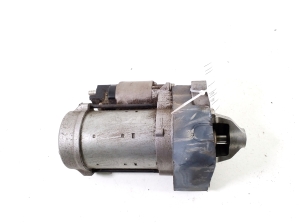 BMW X1 F48 (2015–2022) Starteris 7645979 - 2