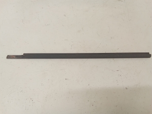 NISSAN Note E11 (2005–2014) Rear side door outer window molding 24208078 - 2