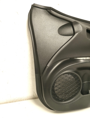 TOYOTA Prius W50 (2015–2020) Front door panel 67615X1B03 - 5