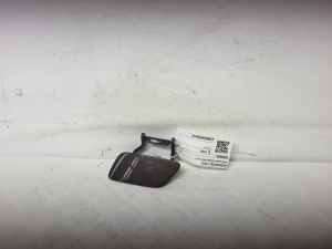 Front bumper headlight washer cap - 8T0955635