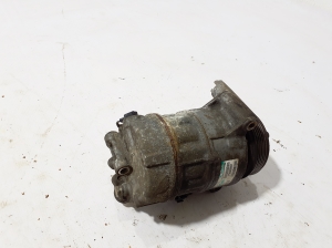 VOLVO XC60 (2008–2017) Konditsioneeri kompressor 30630921 - 2