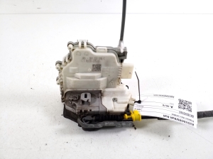 AUDI A4 B9 (2015–2026) Front door lock 8X1837016C - 2
