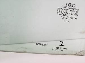 AUDI A4 B9 (2015–2026) Rear side door glass 8W9845206 - 3