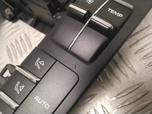 Porsche Cayenne (2010–2017) Heater control panel 7P5907040S - 5