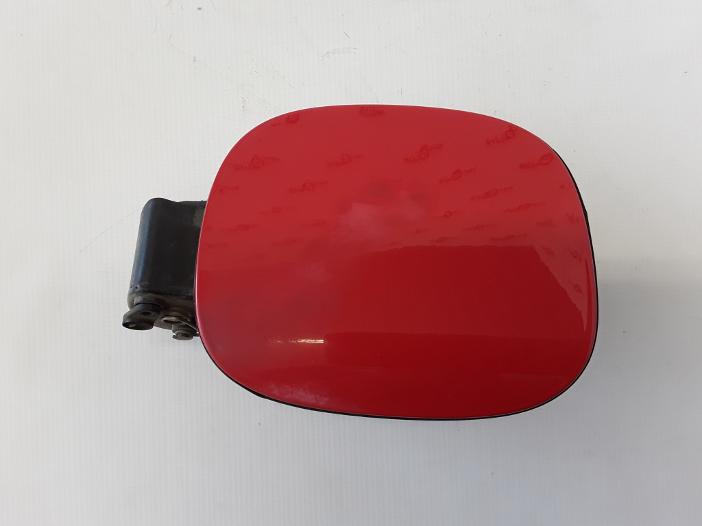 VOLVO V60 1 generation (2010-2020) Volet du réservoir de carburant 31335707 21084472