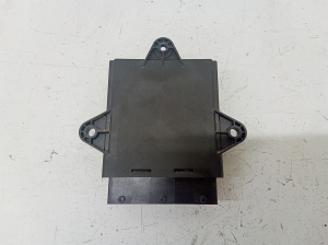 Opel Signum (2003–2008) Front door control unit 13111457 - 2