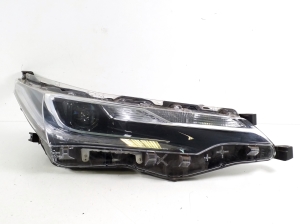 Phare avant - 8111002l70