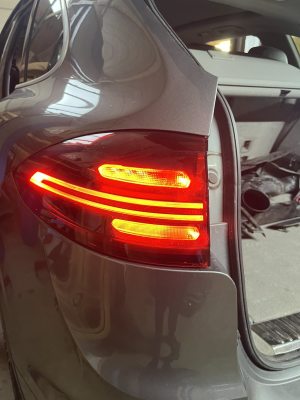 Porsche Cayenne (2010–2017) Eckleuchte hinten 7P5945207N - 7