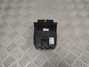 Porsche Cayenne (2010–2017) Suspension height adjustment switch 7P5927127 - 3