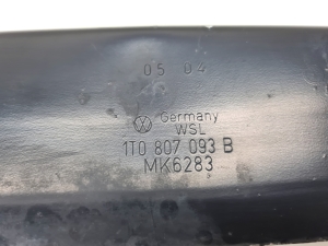 Volkswagen Touran I (2003–2010) Front bumper reinforcement 1T0807093B - 7