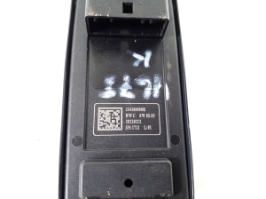 RENAULT Megane E-Tech CMF-EV (2022–2026) Front door glass switch 254100000R - 3