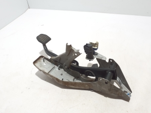 VOLVO XC60 (2008–2017) Piduripedaal 31302348 - 3