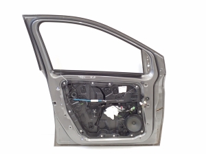 Mercedes Benz B-Class 246 (2011–2017) Rear side doors A2467300105 - 3
