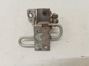 Tagumise külgukse alumine hing - 1J4833412