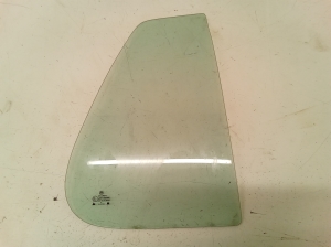 Rear door quarter glass - 43R43R000980