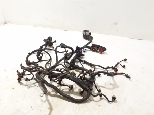 VOLVO XC60 (2008–2017) Mootori juhtmestik 30761765 - 5