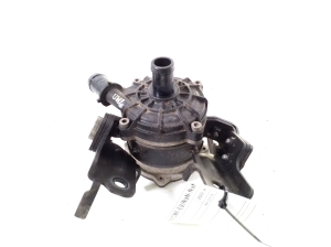 RENAULT Megane E-Tech CMF-EV (2022–2026) Auxiliary water pump 215815MP0A - 2