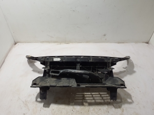 Front grille bracket - 9808490780