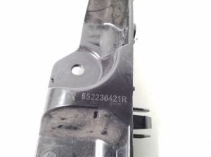 RENAULT Megane E-Tech CMF-EV (2022–2026) Rear bumper bracket 852236421R - 2