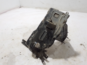 TOYOTA ProAce (2016–2026) Batteriehalter SU001A4714 - 4
