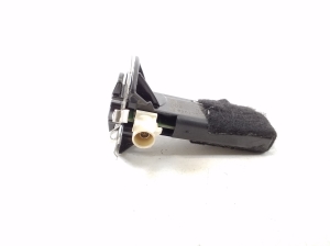 Mercedes Benz E-Class W212 (2009–2015) Antenna amplifier A2048205575 - 3
