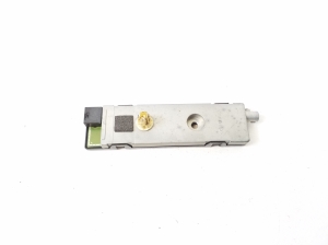 Mercedes Benz E-Class W212 (2009–2015) Antenna amplifier A2128201789 - 2
