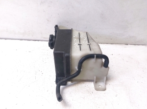 Hyundai Santa Fe (2006–2012) Coolant reservoir 2543028100 - 2
