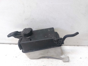 Hyundai Santa Fe (2006–2012) Coolant reservoir 2543028100 - 4