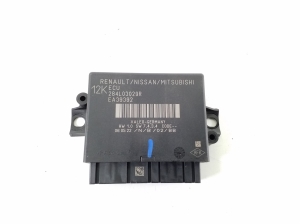   Module de commande d’aide au stationnement  - 284L03029R 
