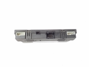 Mercedes Benz S-Class 220 (1998–2005) Control unit A2208300085 - 2