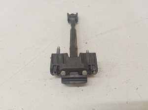 VOLVO XC70 (2007–2016) Rear side door opening limiter 31217754 - 3
