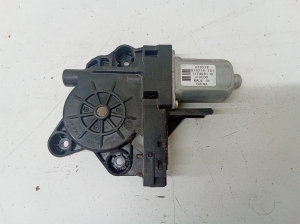 VOLVO XC70 (2007–2016) Rear side door window regulator motor 070518 - 3