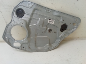 Rear side door window regulator - 983042102