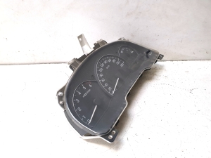 TOYOTA Avensis Verso M2 (2001–2009) Mērinstrumentu panelis 8380044530 - 2
