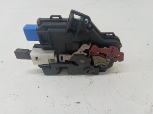 Volkswagen Touareg I (2002–2010) Rear side door lock 991635101 - 3
