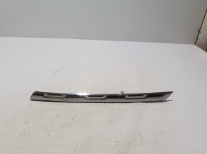 Front grille chrome trim - 623870267R