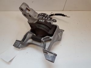 Mazda CX-5 (2017–2026) Engine mount KDRA39060 - 4