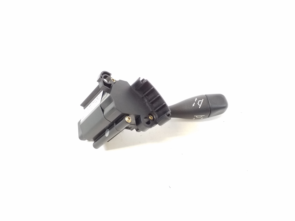Mercedes Benz S-Class 220 (1998–2005) Lenkrad-Einstellschalter A0005453022 Mercedes Benz S-Class 220 (1998–2005) Lenkrad-Einstellschalter A0005453022