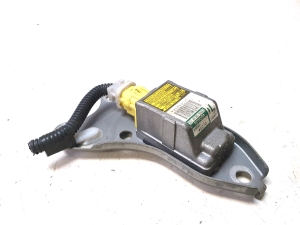TOYOTA Avensis Verso M2 (2001–2009) Airbag sensor 8983044010 - 2