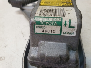 TOYOTA Avensis Verso M2 (2001–2009) Airbag sensor 8983044010 - 3
